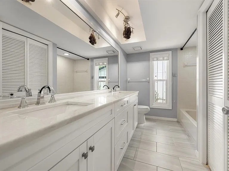 13903 Oberlin Manor Way — Photo 25
