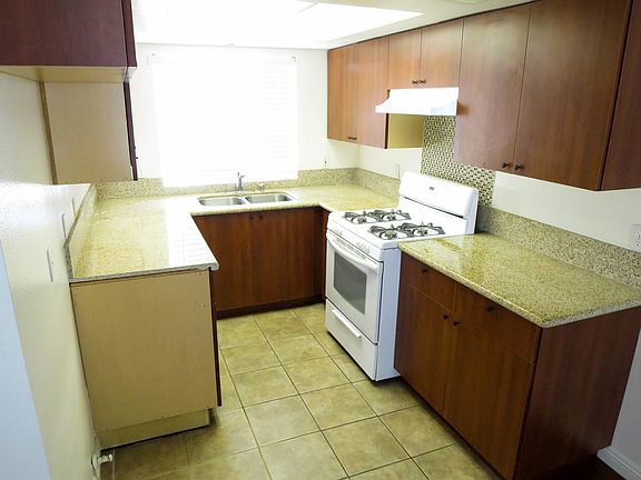 5th image of 414 S Santa Anita Ave APT 7