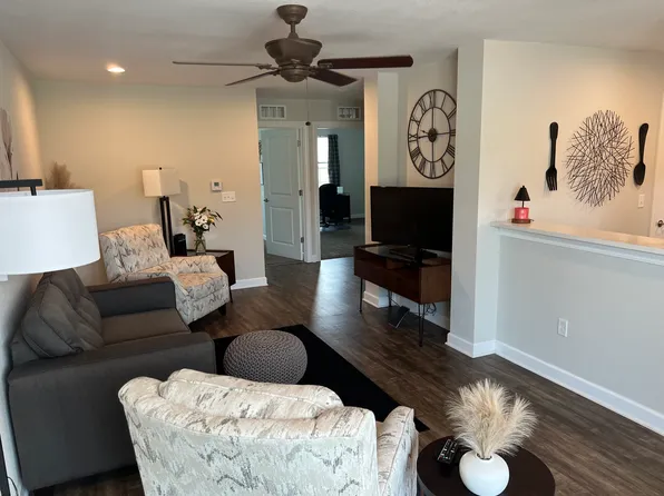 783 Danford Dr, Louisburg, KS 66053