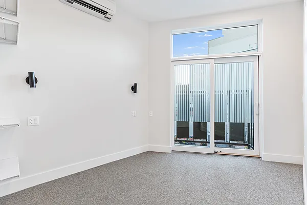 Rented by Reavis | media 45