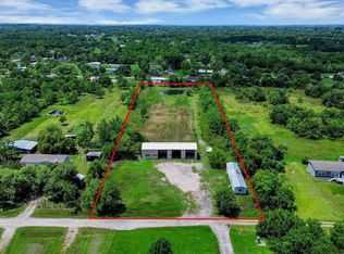 5793 Pearson Rd, Santa Fe, TX 77517