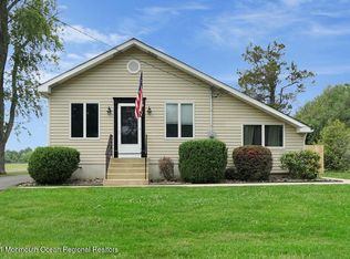 1649 Reed Rd, Pennington, NJ 08534