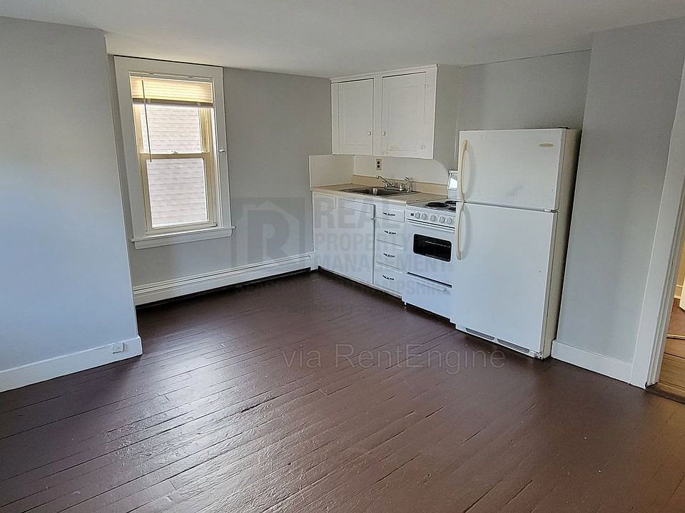 1st image of 11 Maple St Unit A