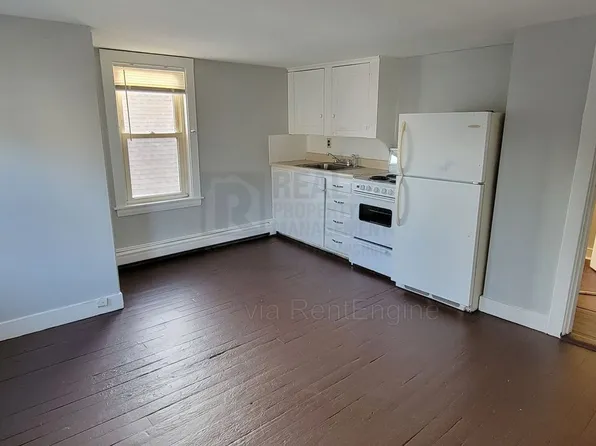 11 Maple St, Rochester, NH