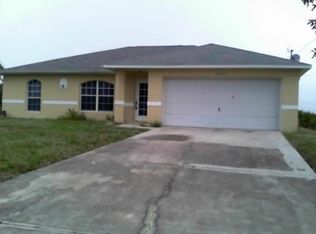 3214 39th St SW, Lehigh Acres, FL 33976