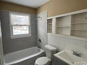 11123 Hudson Ave — Photo 13