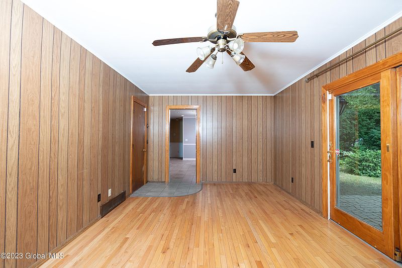 4th image of 6 Pheasant Ridge Drive
