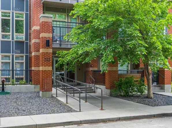 323 N 20th Ave SW #102, Calgary, AB T2S 2G5