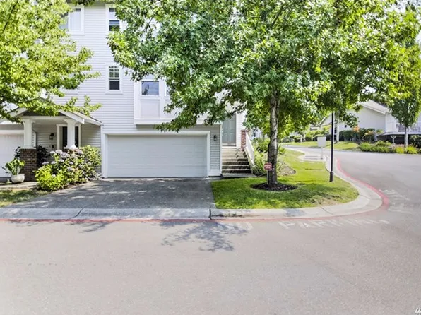 4900 Talbot Rd S #C, Renton, WA 98055