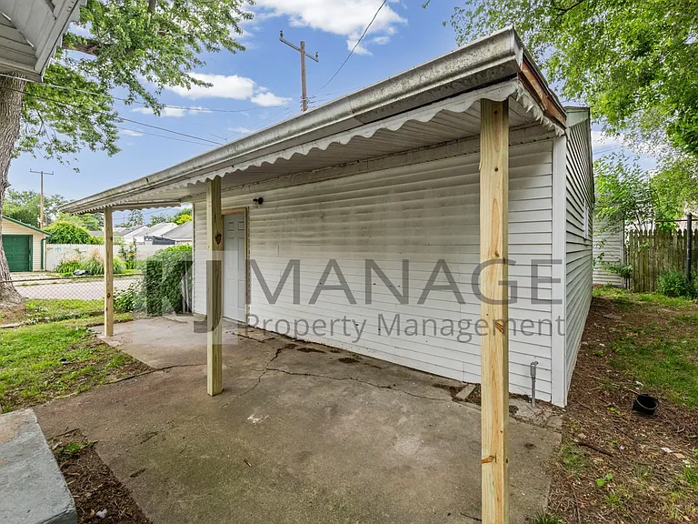 405 W Garfield Ave — Photo 21