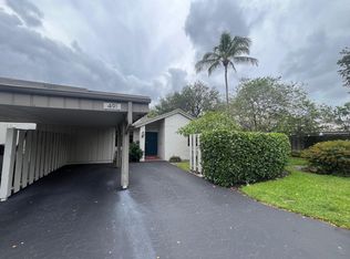 491 Deer Creek Wildwood Ln, Deerfield Beach, FL 33442