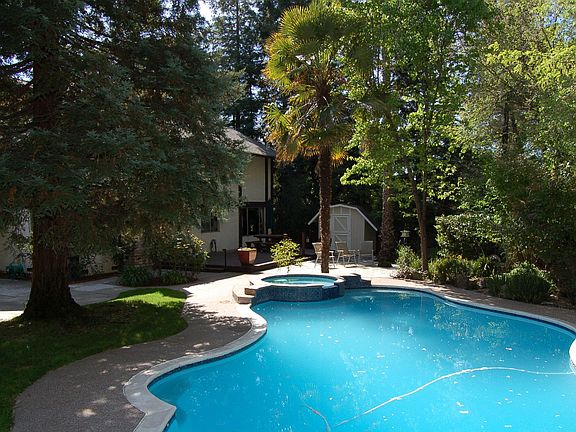 Newly resurfaced pool/spa