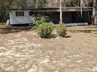 8266 S Lake Consuella Dr, Floral City, FL 34436