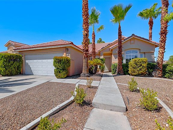 3rd image of 2704 Wild Breeze Ct