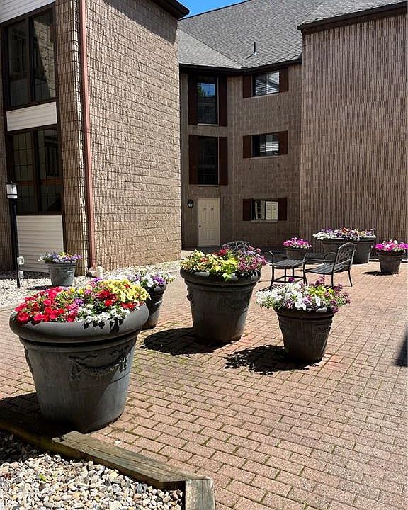 Westfords Condominiums West Hartford, CT Zillow