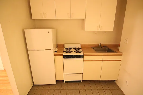 Rented by Guidance Realty Corp. | media 18