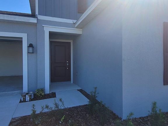 2nd image of 2031 Punch Bowl Ave