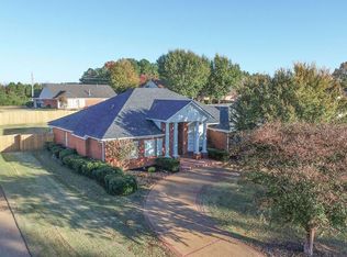 204 Picadilly Dr, Batesville, MS 38606