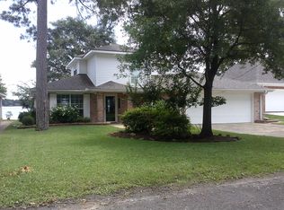 12 Westpoint Dr, Trinity, TX 75862