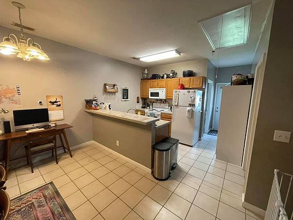 4th image of 231 Caribe Ct #231