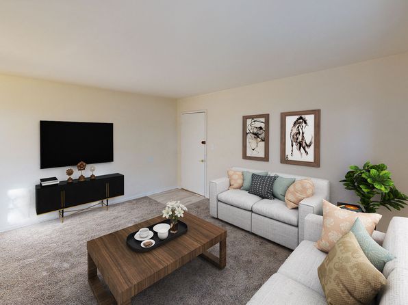 1717 Alabama Ave SE #1614-201