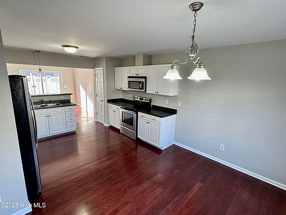 5th image of 4124 Kittrell Farms Dr #M5