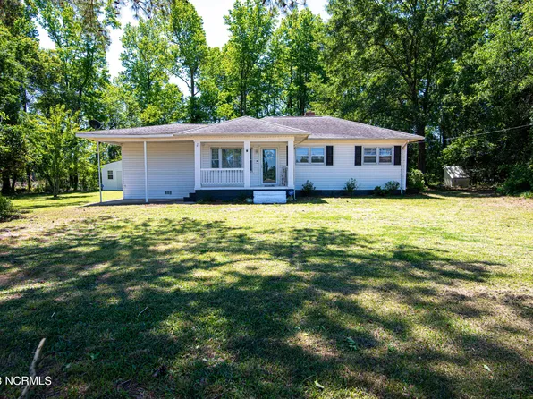 558 N Blizzard Town Road, Beulaville, NC 28518