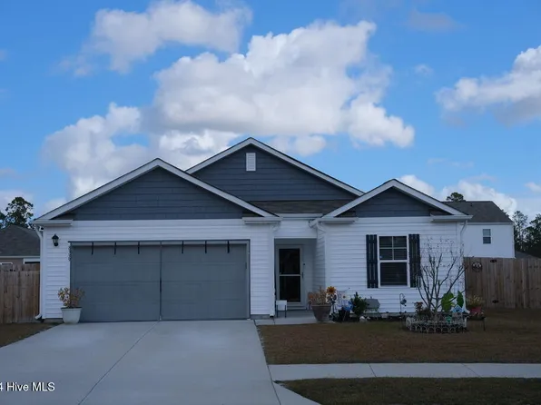 8339 E Highcroft Drive NE, Leland, NC 28451