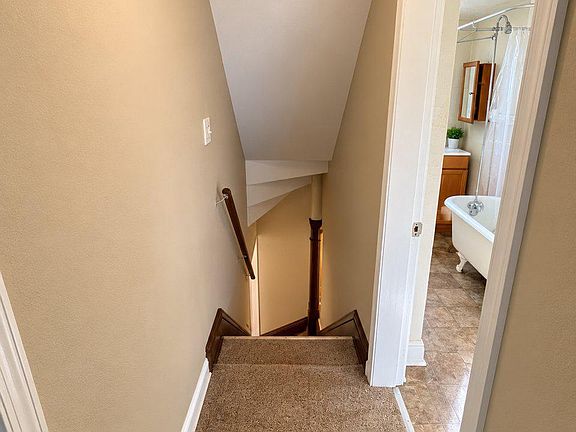 5th image of 432 George St