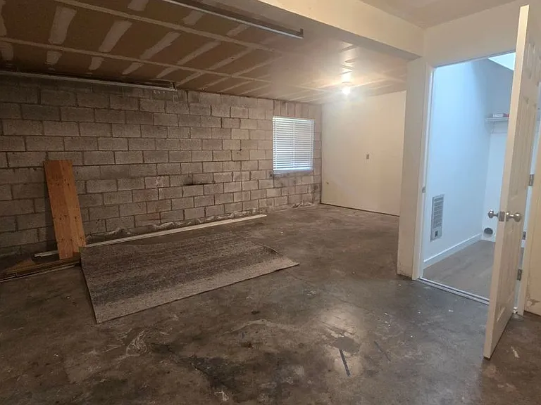 812 & 814 Saint Francis St — Photo 10