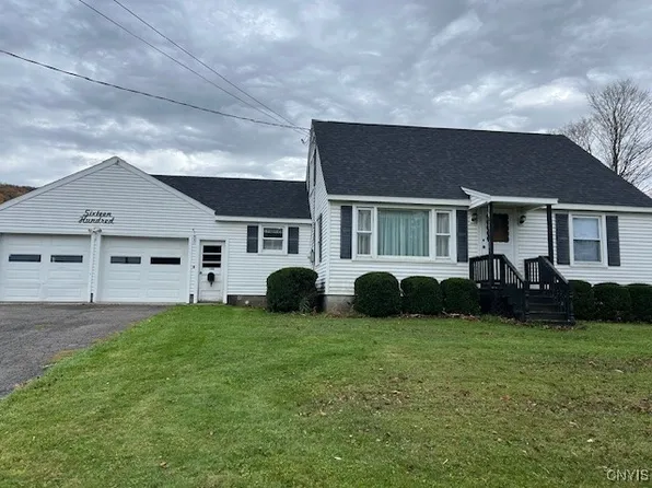 1600 State Route 392, Cortland, NY 13045