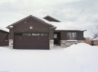 810 Davidson Ave S, North Perth, ON N4W0G7