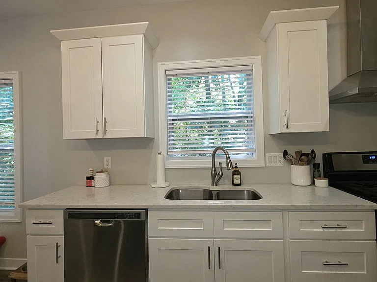 418 W Ellen St — Photo 17