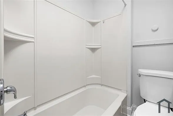 627 N Lakewood Ave — Photo 19
