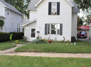 725 Henry St, Huntington, IN 46750