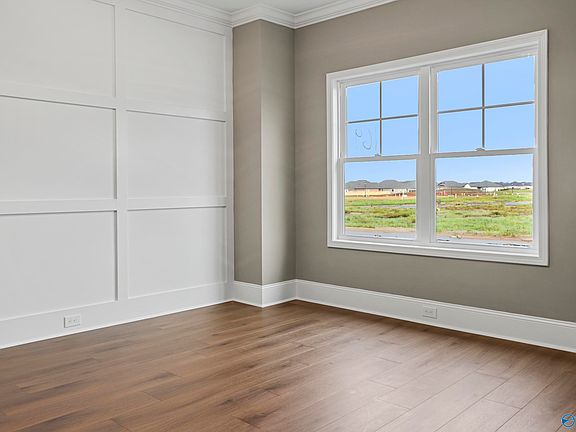 3rd image of 169 Susan Lynn Dr #6