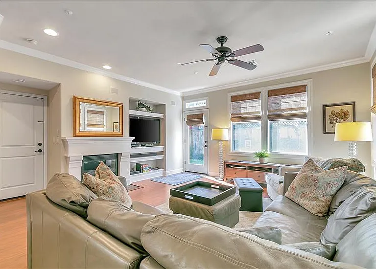 1504 Pear Tree Ln — Photo 4