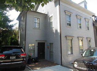 41 Division St, Newport, RI 02840