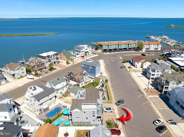 502 Amber St, Beach Haven, NJ 08008