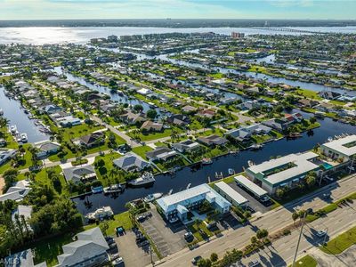 3820 SE 16th Pl, Cape Coral, FL, 33904