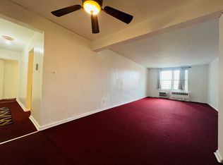 66-01 Burns St #3NN, Rego Park, NY 11374