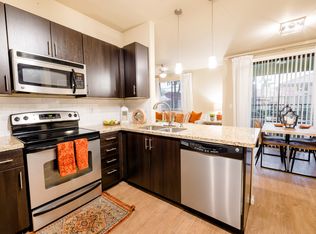 Liv Avenida, Chandler, AZ 85248