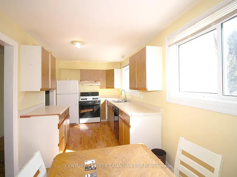 1460 Limberlost Rd #21 — Photo 6
