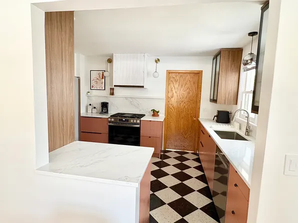 5029 17th Ave S, Minneapolis, MN 55417