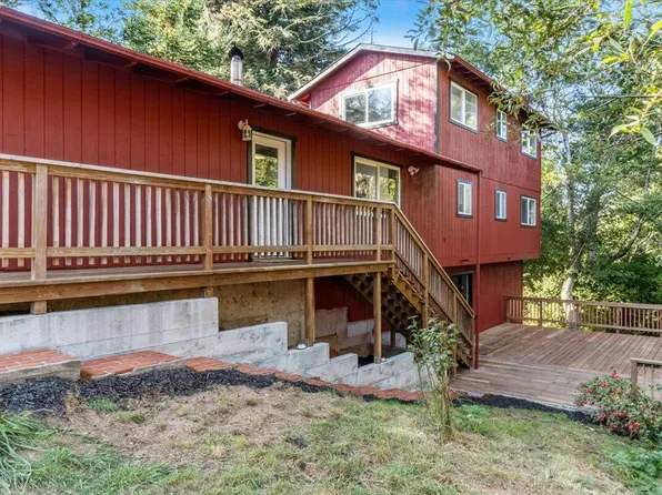 689 Alpha St, Eureka, CA 95503
