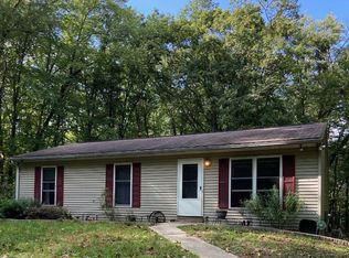 122 W Greenhouse Rd, Dillsburg, PA 17019