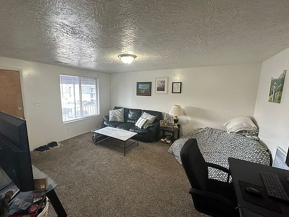 5th image of 443 S State St APT 313