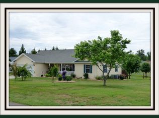 1641 Sams Dr, Dandridge, TN 37725