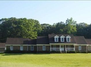 2083 Bethsaida Rd, Riverdale, GA 30296