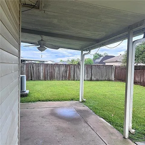 1721 English Colony Dr — Photo 11